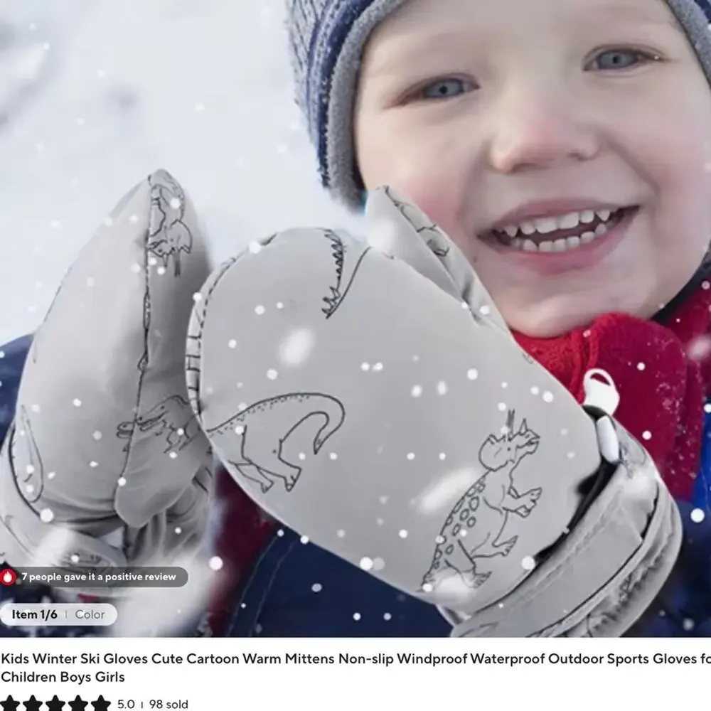 New baby’s Mittens - green 6-24 months
